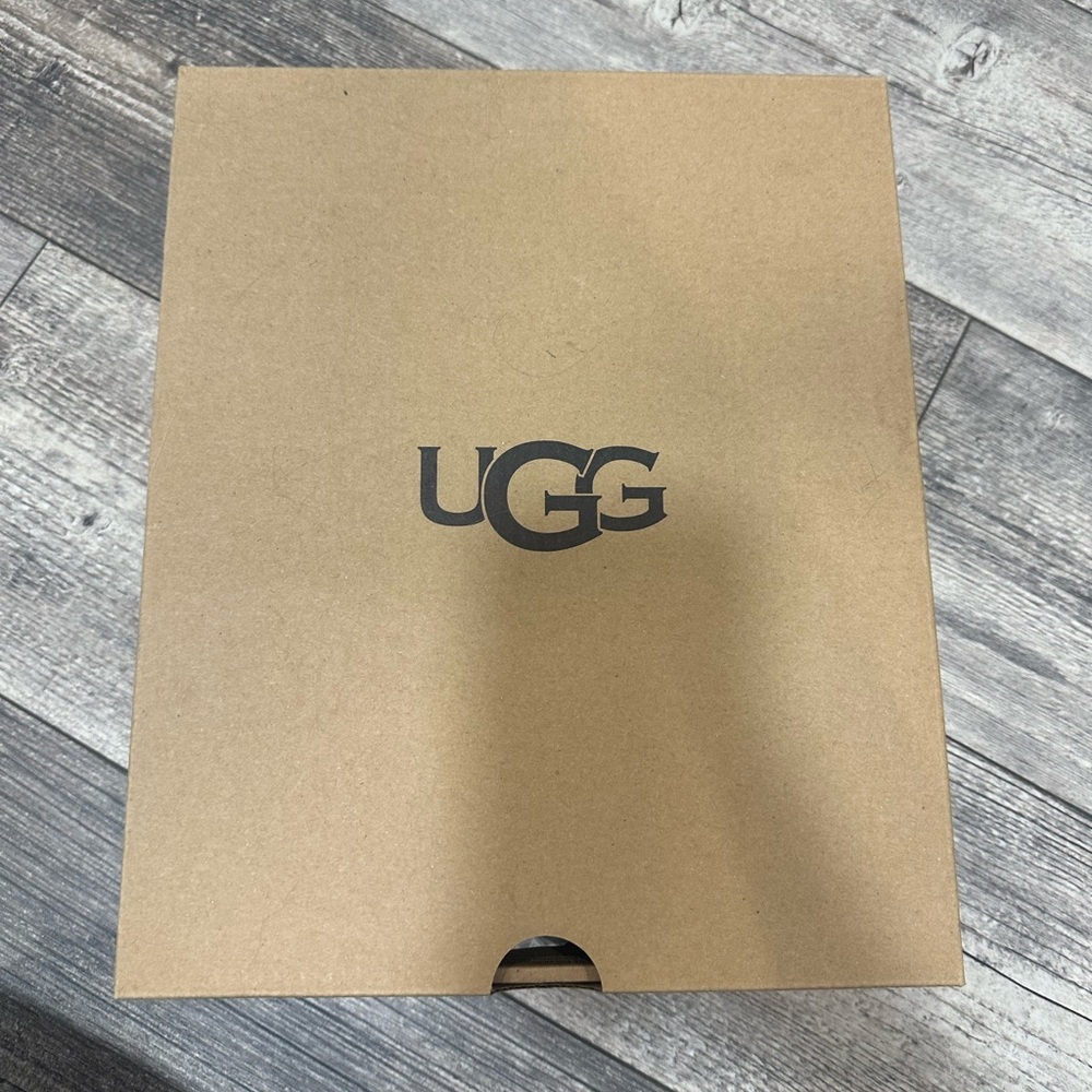UGG Classic Ultra Mini Black